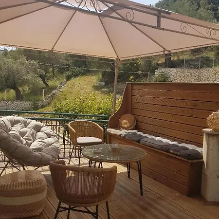 Marathes Lejlighedshotel 4*