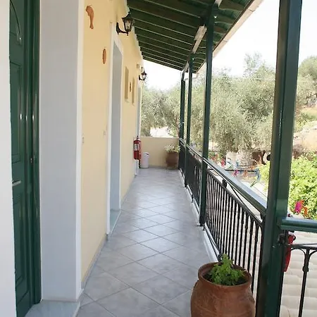 Lejlighedshotel Marathes 4*