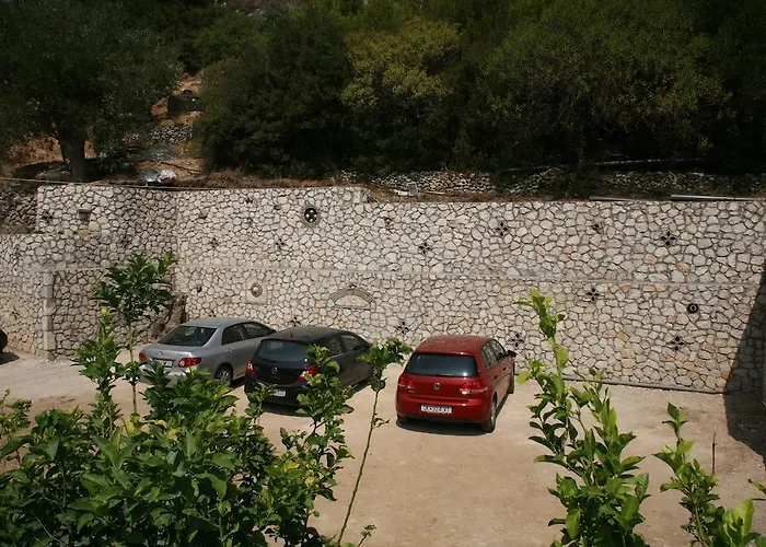 Marathes Áyios Nikítas