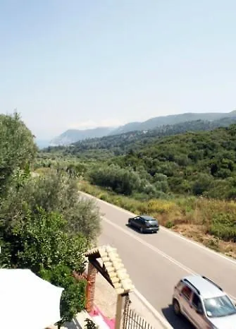 شقة فندقية Marathes