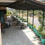 Marathes شقة فندقية 4*