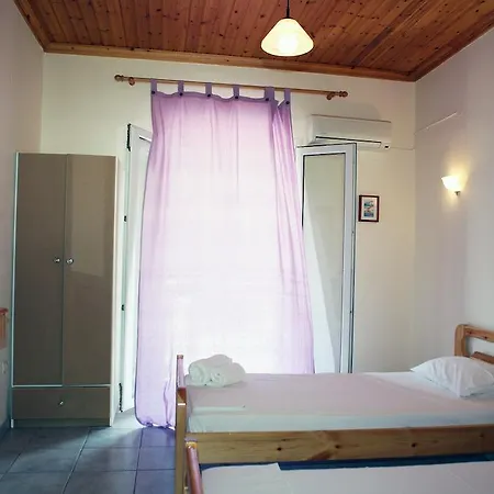 Apart-hotel Marathes 4*