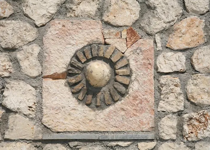 Apart-hotel Marathes 4*