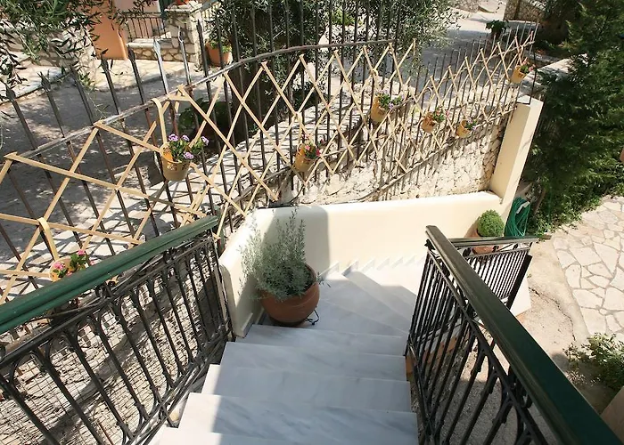 Marathes Áyios Nikítas